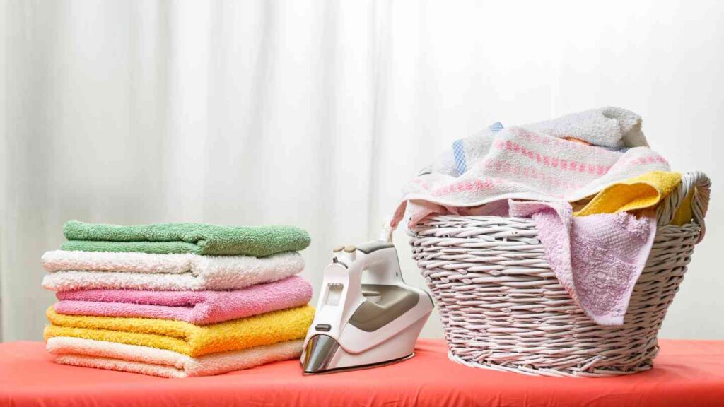 Key Benefits of Embracing a Laundry Service
